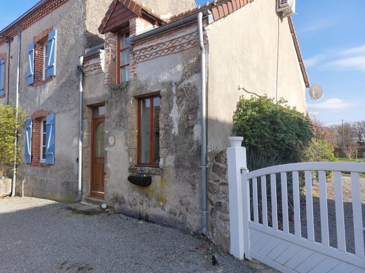 Gite Du Grand Chene Saint-Léger-Magnazeix Zewnętrze zdjęcie